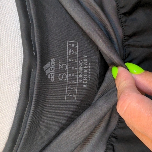 Adidas women’s running shorts SZ S - Picture 6 of 10